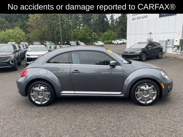 2014 Volkswagen Beetle — interior view