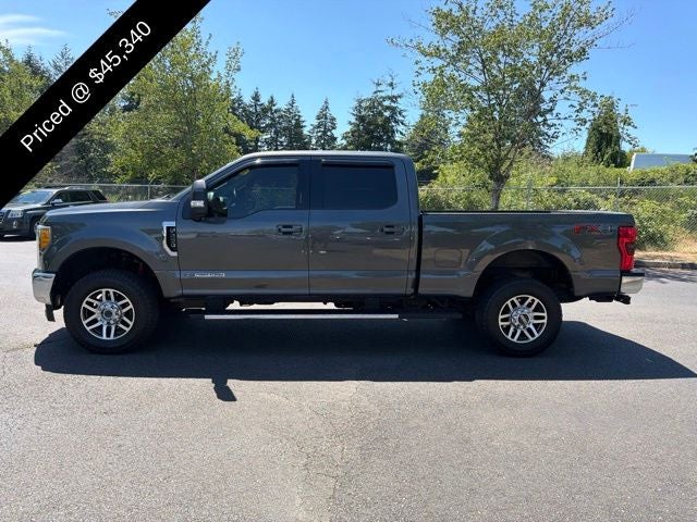2017 Ford F-250 — interior view